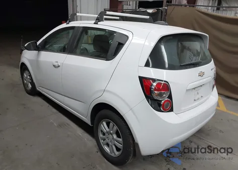 2016 Chevrolet Sonic Lt Auto z USA, uszkodzony, nr VIN 1G1JC6SH1G4171384